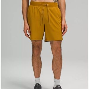 Lululemon T.H.E. Short 7"
Linerless
